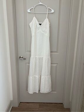 Aqua White Eyelet Maxi Dress NWT Size M